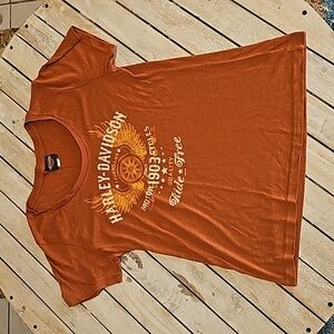 Harley Davidson women's 2xl slim fit T Shirt